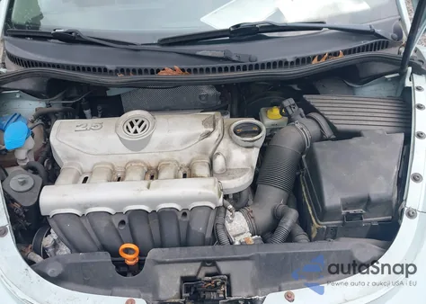 2010 Volkswagen New Beetle 2.5L Final Edition из США, поврежденный, VIN 3VWPG3AGXAM036300